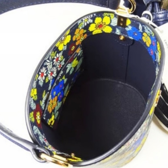 NWOT Tory Burch Emerson Satchel Bucket Bag - Picture 5 of 8